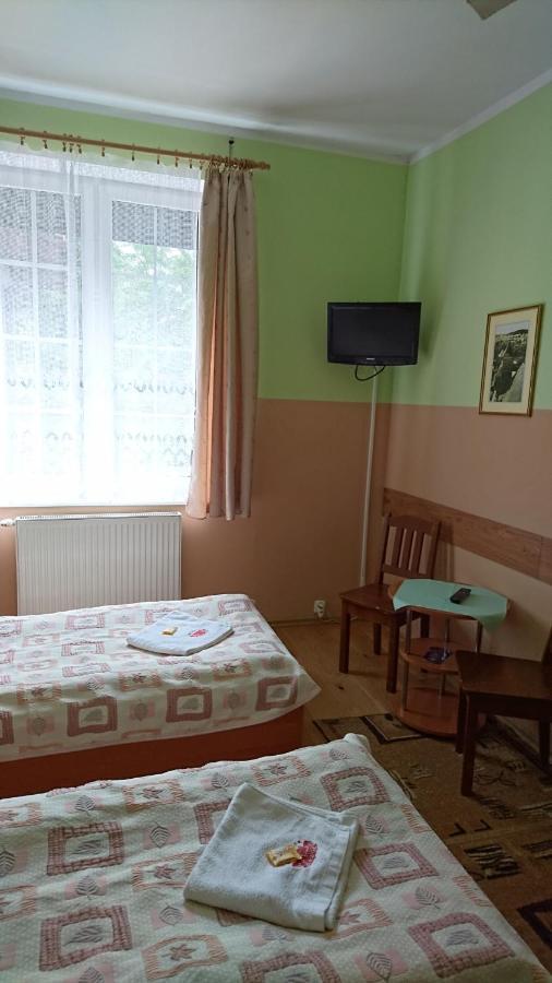 Hotelik Warmia -Pensjonat, Hostel Lidzbark Warmiński Eksteriør billede